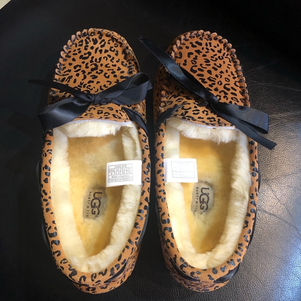 UGG SHOES